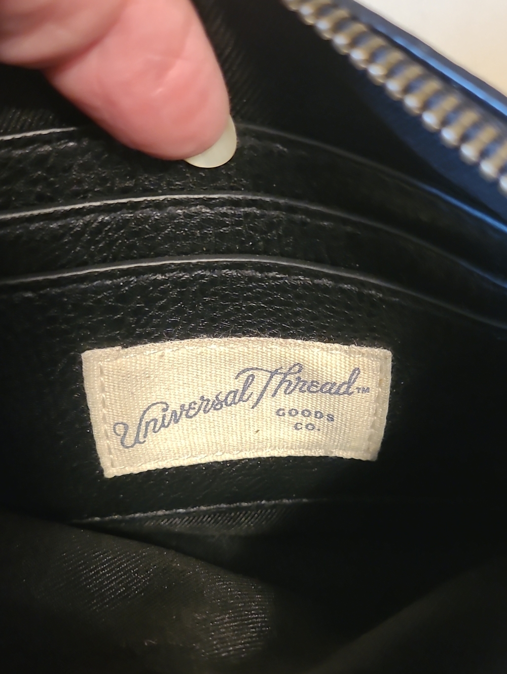 Universal Thread Classic Black Wristlet Clutch - Top Zip - Picture 6 of 7